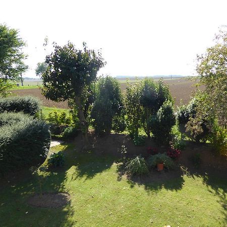 Chez Véronique Appartamento Anguerny Esterno foto